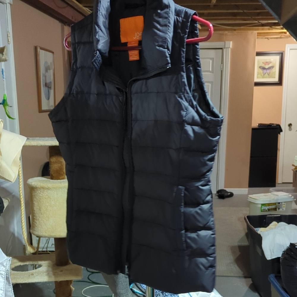 Black Puffer Vest